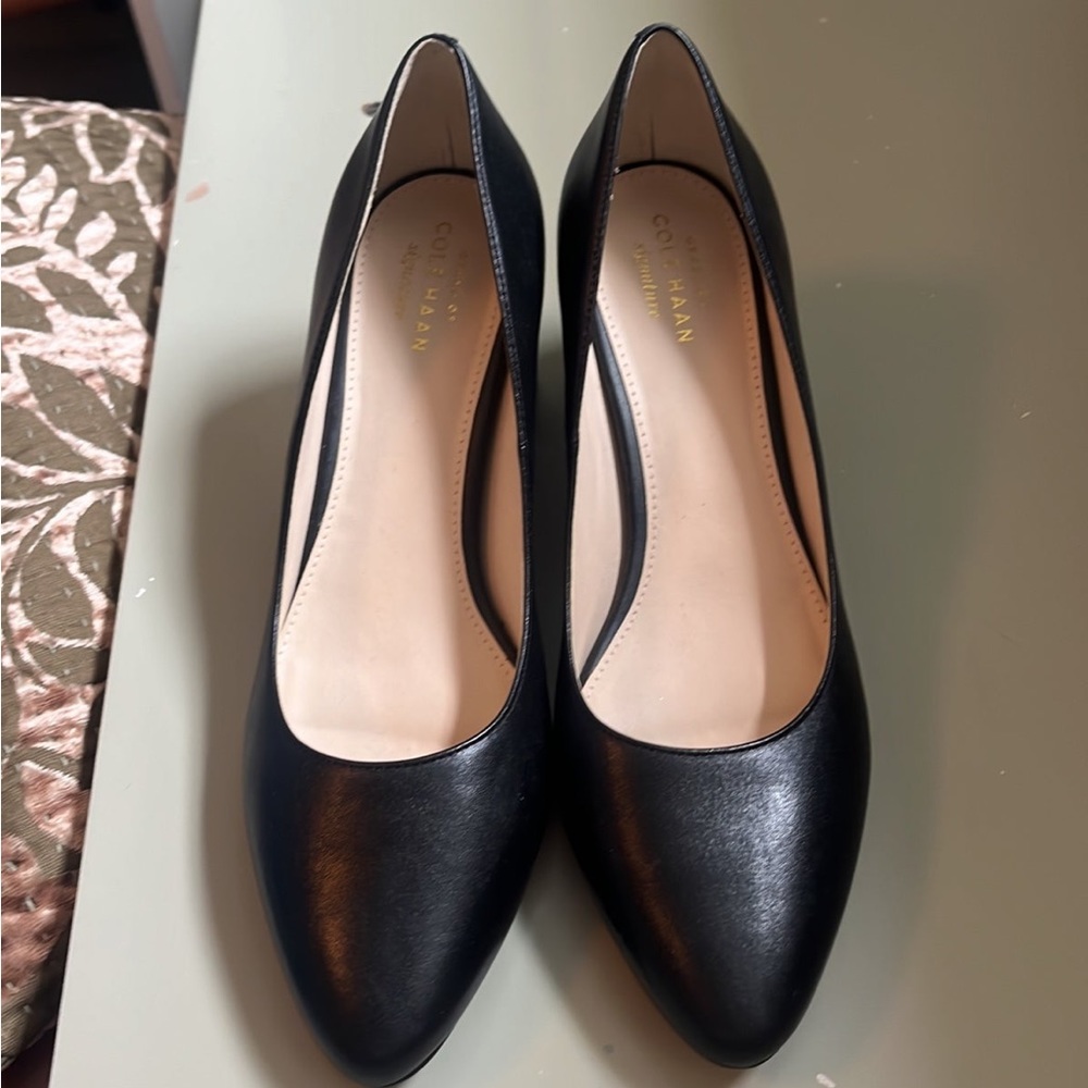 Unworn Coke Haan Black Pumps